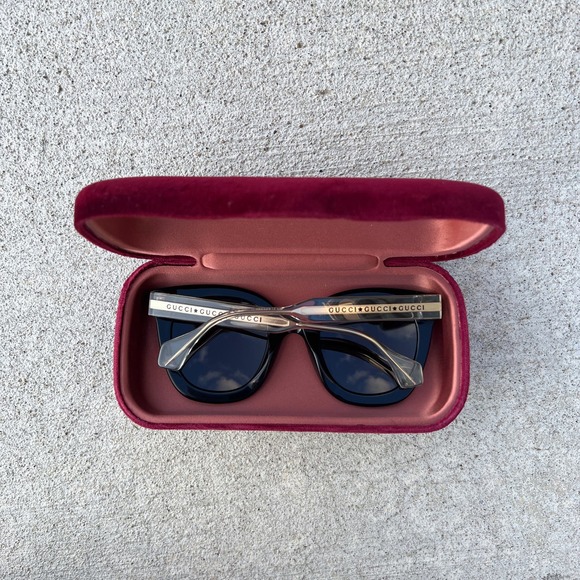 ❌SOLD❌Gucci Sunglasses - Picture 6 of 13